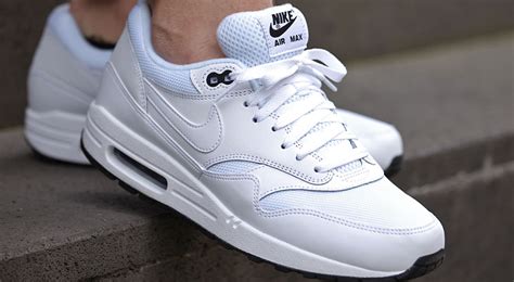 nike air max one heren wit|Mens White Air Max 1 Shoes (9) .